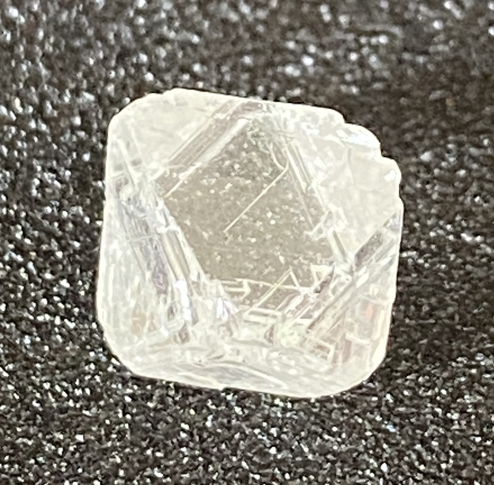 22610