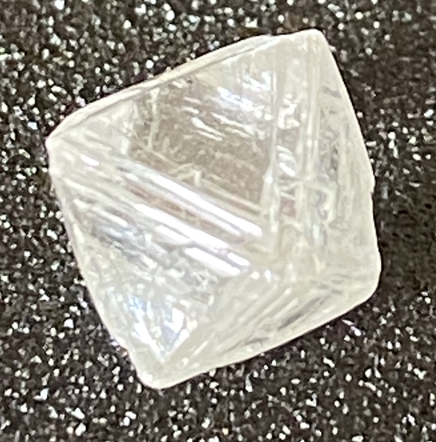22642