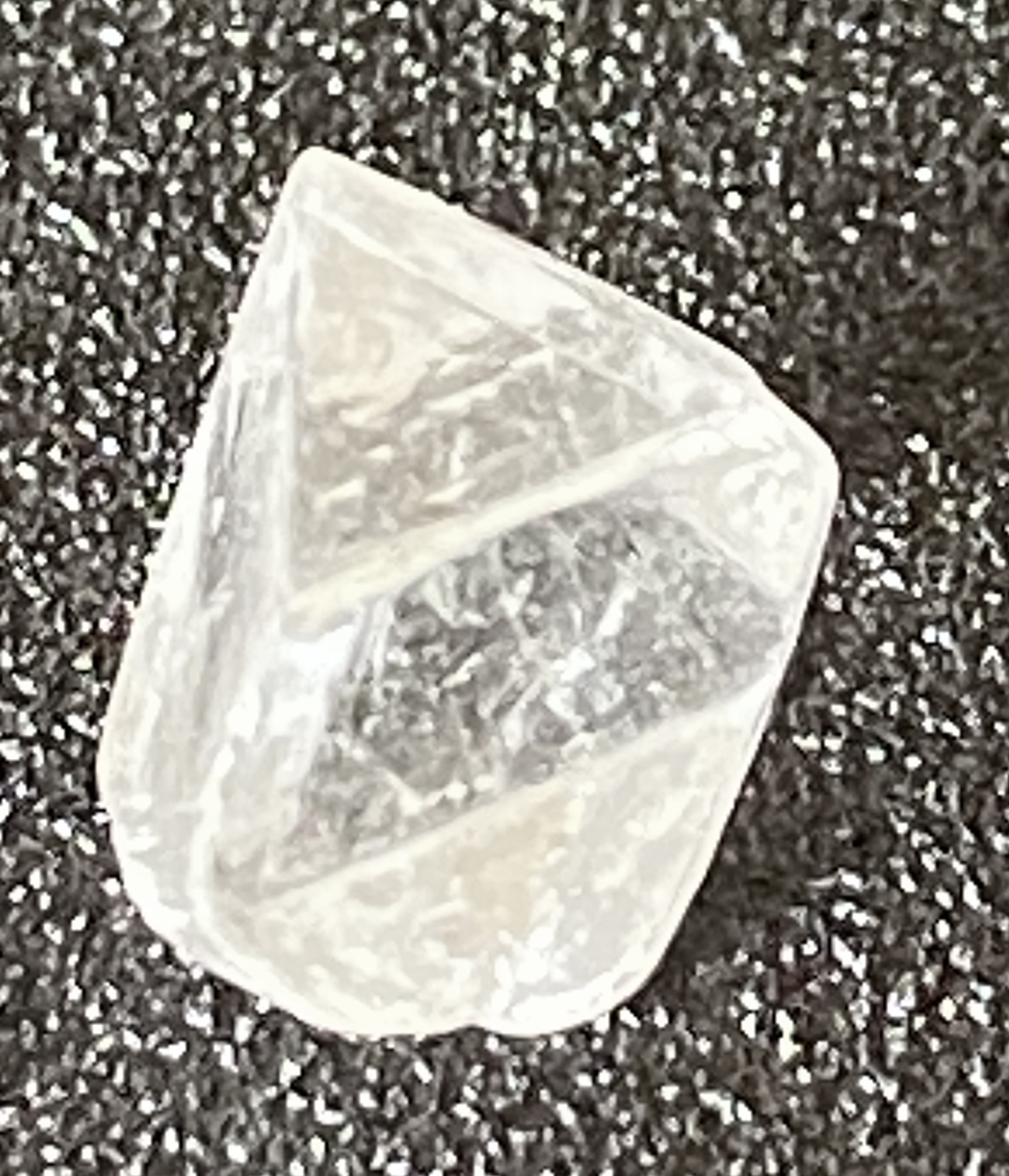 22663