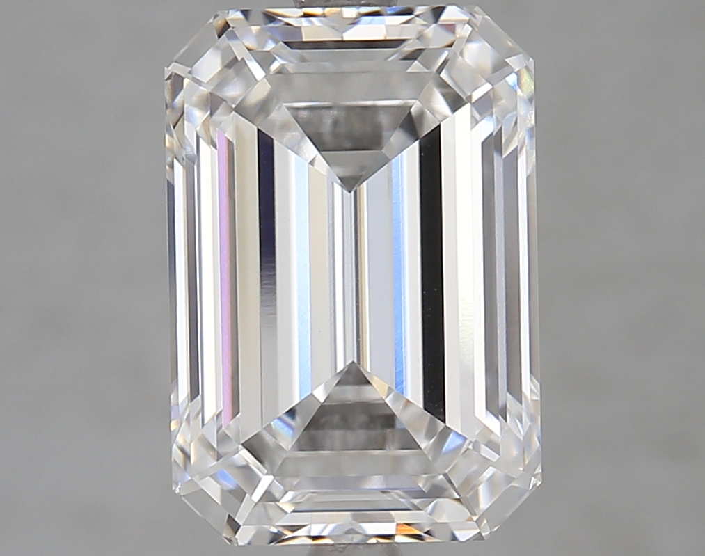 4 Carat · E · VVS1 Rare Carat Ideal Cut
